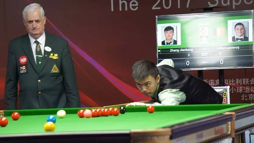 是很多年轻 是很多年轻