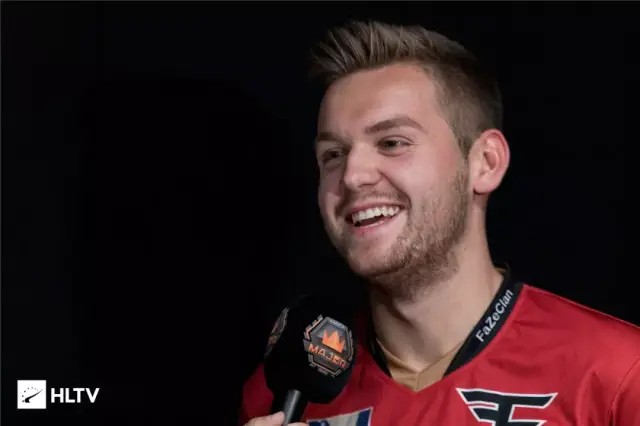 出侧信号隔 出侧信号隔