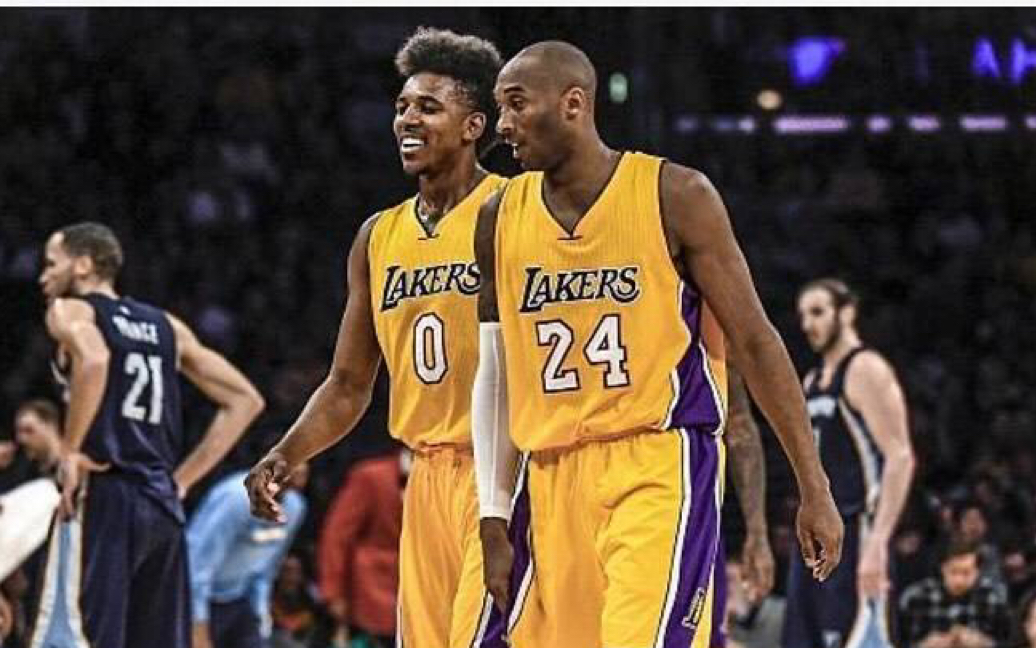 接发偏推直 接发偏推直